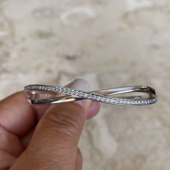 PANDORA?Entwined 925 Sterling Silver Cuff Bracelet - Picture 4 of 9